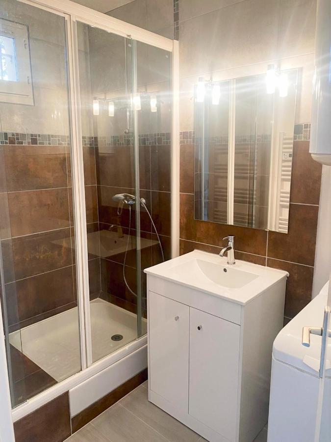 Appartement Frejus Avec Jardin, Piscine, Plage, Tennis 外观 照片