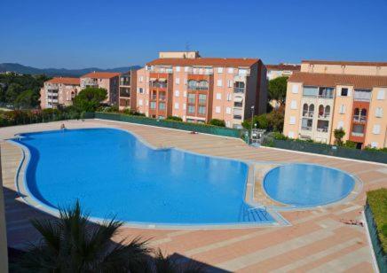 Appartement Frejus Avec Jardin, Piscine, Plage, Tennis 外观 照片