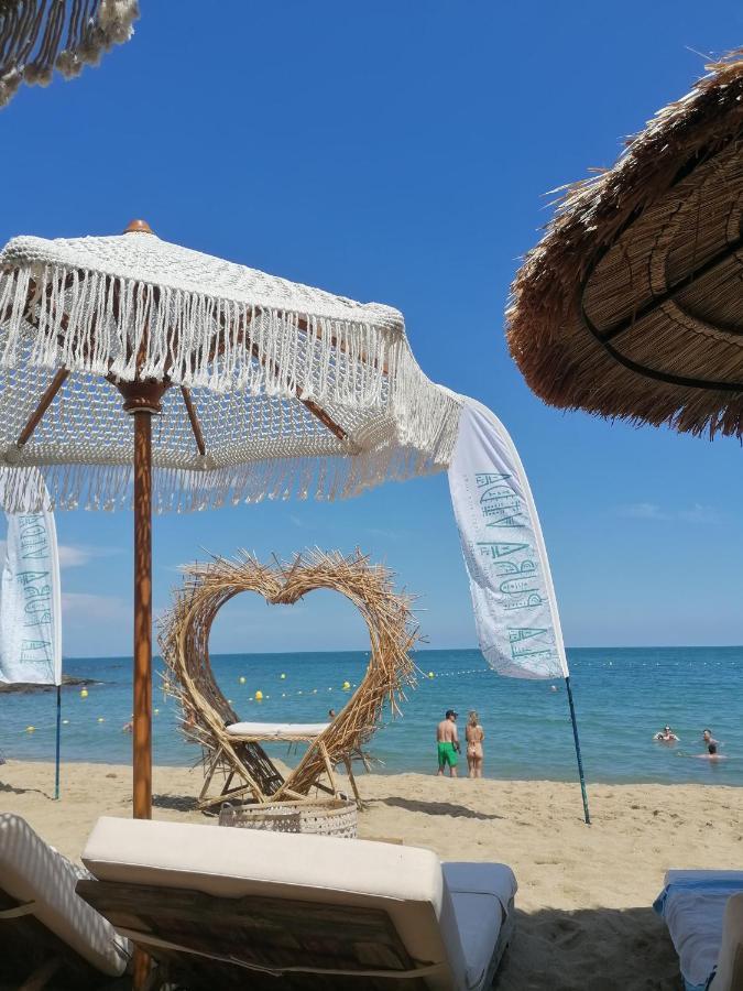 Appartement Frejus Avec Jardin, Piscine, Plage, Tennis 外观 照片